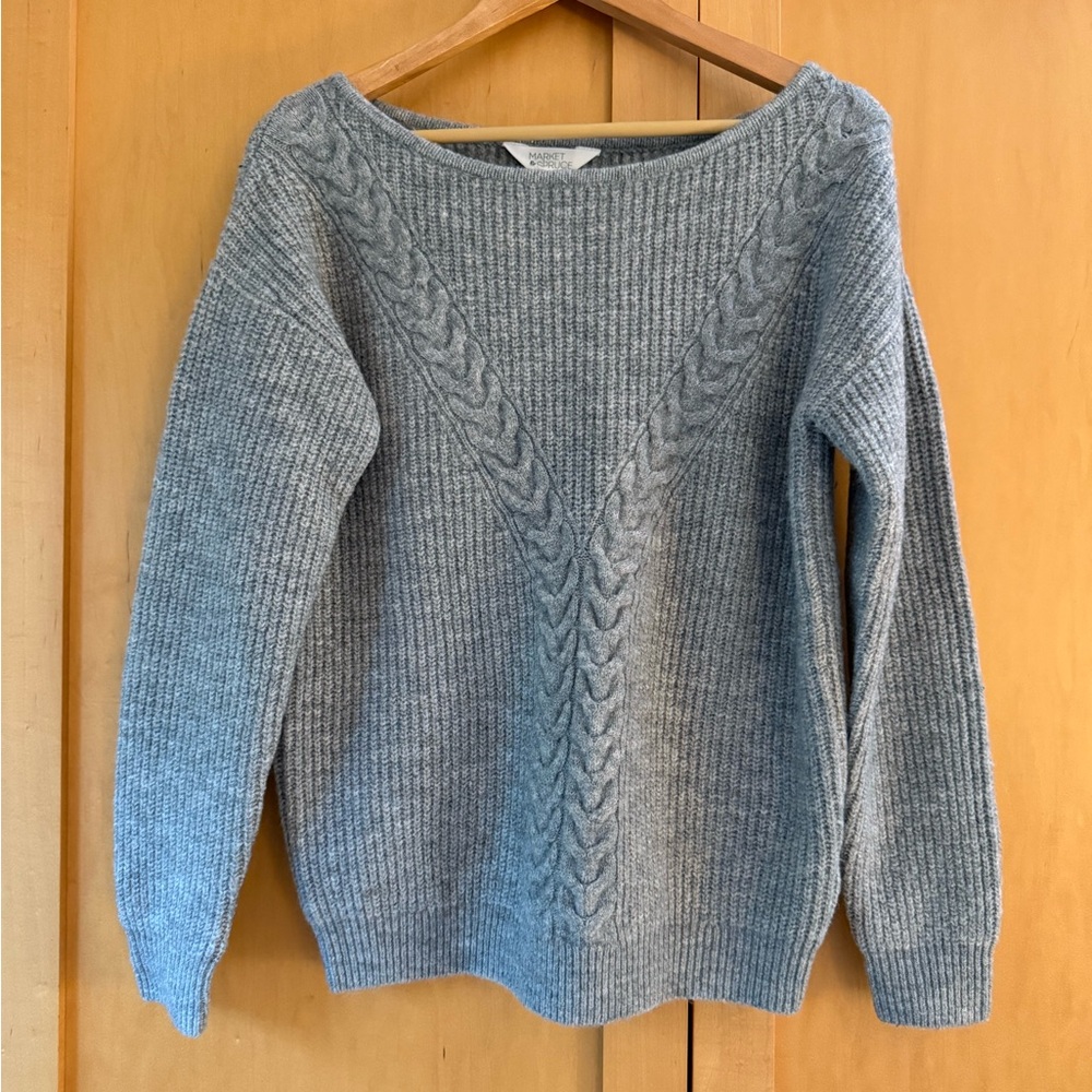 Gray heather Cable Knit Women's Sweater